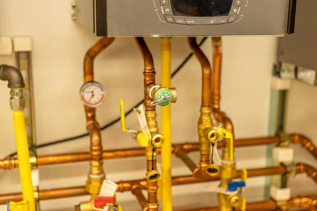 Licensed technician providing Sewer Cleanout for a homeowner in Niskayuna